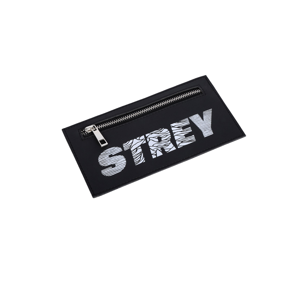 top view of Strey waves belt pouch with strey and a chain in the front